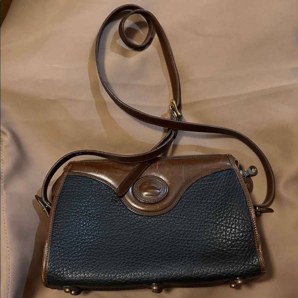 Dooney & Bourke Crossbody Bag - Picture 4 of 8